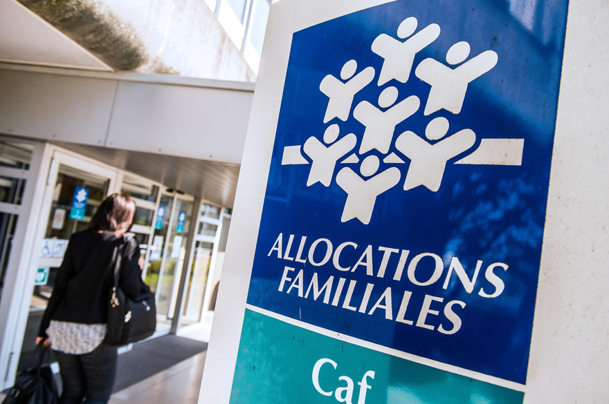 🏠 How to Apply for CAF in France as a Student